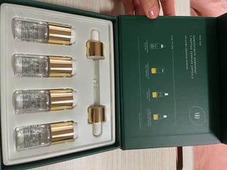[보히케어] 컨센트레이트 이데베논 7 펩타이드 콤플렉스 앰플 — 4.5점을 준 리뷰어가 2023년 10월 올린 사용 사진