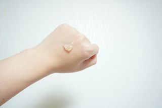 체르엠  프루브 콜라겐 앰플세럼 60ml 1병 — 5점을 준 리뷰어가 2021년 11월 올린 사용 사진