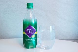 몽베스트 Montbest with Sparkling water Lemon OR Lime 20병(랜덤) — 5점을 준 리뷰어가 2022년 10월 올린 사용 사진