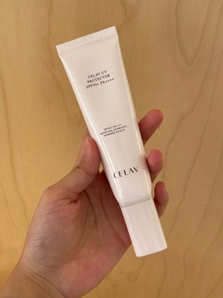 프리마인 선크림만 바꿨을 뿐인데 매일 물 2L챙겨먹고 기초케어 완벽하게 한 물빛피부 완성,셀라브UV프로텍터 — 5점을 준 리뷰어가 2023년 8월 올린 사용 사진