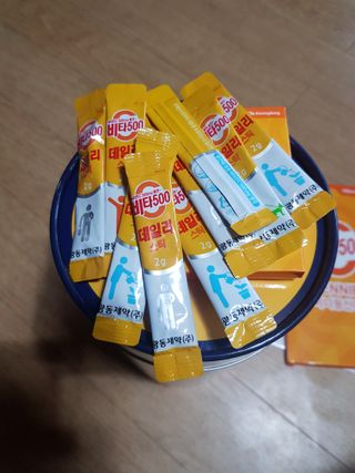 광동생활건강 [광동] 제니비타민C 비타500데일리스틱 180포+제니등신대+제니스티커 — 5점을 준 리뷰어가 2021년 12월 올린 사용 사진