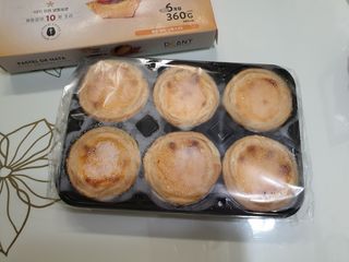 디앙뜨 포르투갈 에그타르트 오리지널 맛+패션후르츠+초콜릿타르트 맛 중 택1 — 2점을 준 리뷰어가 2021년 8월 올린 사용 사진