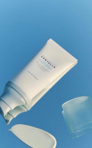 [스킨1004] 마다가스카르 센텔라 히알루-시카 워터핏 선세럼 50ml — 4.5점을 준 리뷰어가 2024년 5월 올린 사용 사진