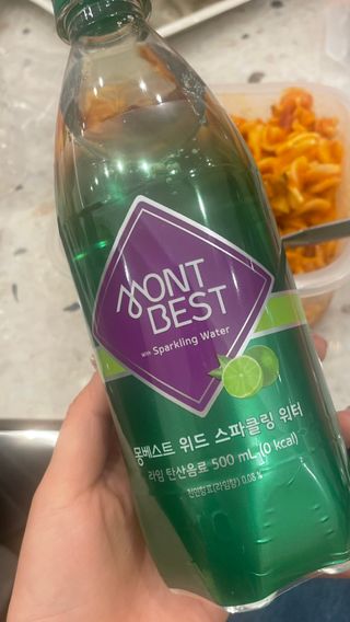 몽베스트 Montbest with Sparkling water Lime20병 — 5점을 준 리뷰어가 2023년 1월 올린 사용 사진