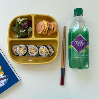 몽베스트 Montbest with Sparkling water Lime20병 — 5점을 준 리뷰어가 2021년 10월 올린 사용 사진