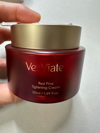 베르비아떼 레드파인 타이트닝 크림 50ml — 4.5점을 준 리뷰어가 2023년 7월 올린 사용 사진