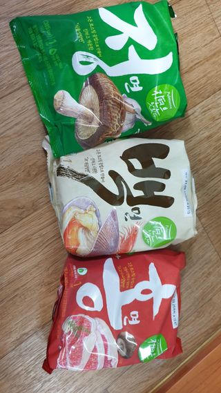 [풀무원] 자연은맛있다 정면, 백면, 홍면  세트 — 5점을 준 리뷰어가 2021년 4월 올린 사용 사진