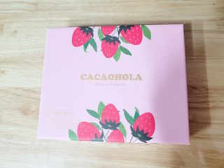연말/새해선물 딸기 초콜릿 종착역, 건딸기가 상큼하게 씹히는 카카올라 딸기생초콜릿 — 5점을 준 리뷰어가 2021년 10월 올린 사용 사진
