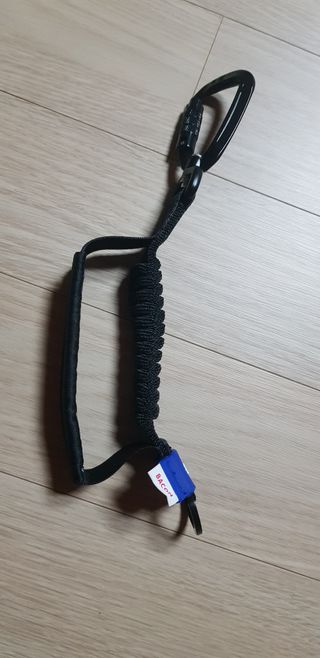 베이컨박스 [BACON] 고아웃클럽 산책 안전벨트 리뉴얼 - 중,대형견용 — 5점을 준 리뷰어가 2021년 12월 올린 사용 사진