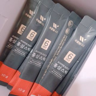 [푸름웰니스] 프리미엄 6년근 홍삼스틱 3mg x 100포 — 5점을 준 리뷰어가 2022년 4월 올린 사용 사진