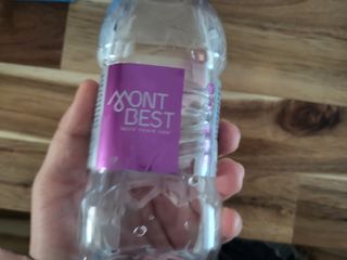 몽베스트 [MONTBEST] 330mL 20병 — 4점을 준 리뷰어가 2021년 10월 올린 사용 사진