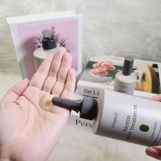 심플리오 비오틴 탈모케어 솔루션 3종 샴푸500ml+앰플100ml+워터 트리트먼트 250ml — 5점을 준 리뷰어가 2022년 7월 올린 사용 사진