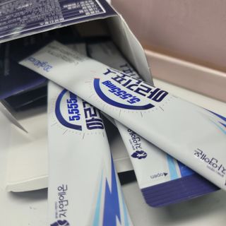 자연에온 아르긴포스 L-아르기닌 5555mg 스틱 15개입 1박스 — 5점을 준 리뷰어가 2021년 4월 올린 사용 사진