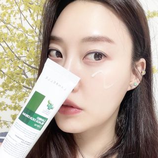 랑벨 랑바이오 블랙 시카 크림 50ml(블랙비 프로폴리스, 시카 4종, 판테놀 10 함유) — 5점을 준 리뷰어가 2022년 4월 올린 사용 사진
