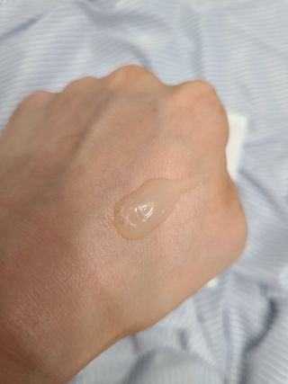 냉장고에 넣어요, 붉은 트러블 피부 다음날 진정되요 [버진팜스 푸딩수딩아토] — 5점을 준 리뷰어가 2021년 9월 올린 사용 사진