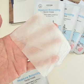 세뚜아(Cettua) [세뚜아] 모이스처 밸런싱 페이셜 마스크 Cettua Moisture Balancing Facial Mask 5매 — 5점을 준 리뷰어가 2023년 12월 올린 사용 사진