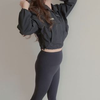 [딕시] 힙 플랙션 레깅스 HIP FLEXION Leggings — 5점을 준 리뷰어가 2022년 5월 올린 사용 사진