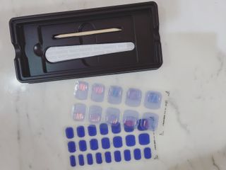 데싱디바 글레이즈 젤네일 별빛유리네일 6종_랜덤발송 — 5점을 준 리뷰어가 2021년 8월 올린 사용 사진