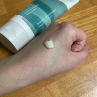 [후르디아] 올리브영 저자극 비건바디로션 — 5점을 준 리뷰어가 2023년 3월 올린 사용 사진