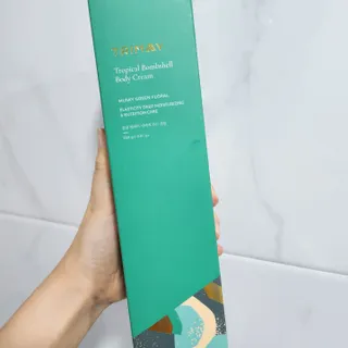 트리마이 주름개선 기능성의 퍼퓸 바디케어, 힐링 베리어 바디크림 3종 택1 — 4.5점을 준 리뷰어가 2022년 10월 올린 사용 사진