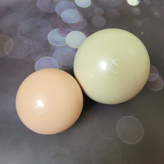 트라택 쿠셔닝 웨이트볼 0.5kg + 1kg SET — 5점을 준 리뷰어가 2022년 6월 올린 사용 사진