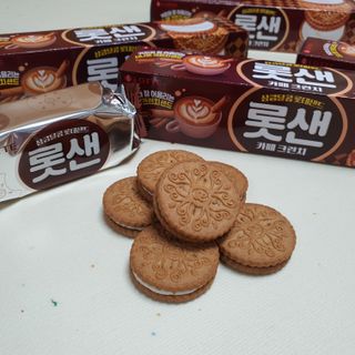 롯데제과 롯샌 카페크런치 — 5점을 준 리뷰어가 2021년 10월 올린 사용 사진