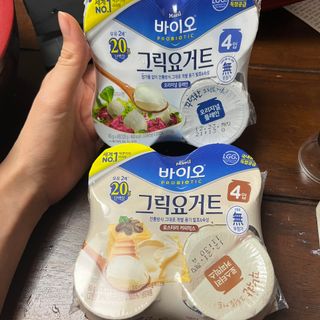 매일바이오 그릭요거트 오리지널 플레인 4개, 로스터리 커피믹스 4개 — 5점을 준 리뷰어가 2021년 12월 올린 사용 사진