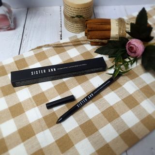 씨스터앤 더블이펙트 워터프루프 아이펜슬 11종 택 1 — 5점을 준 리뷰어가 2022년 1월 올린 사용 사진
