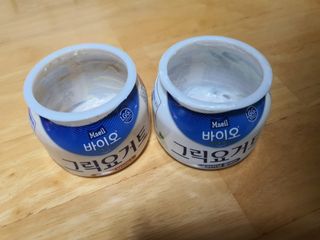매일바이오 그릭요거트 오리지널 플레인 4개, 로스터리 커피믹스 4개 — 4점을 준 리뷰어가 2021년 12월 올린 사용 사진