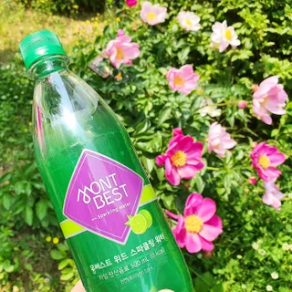 몽베스트 Montbest with Sparkling water Lime20병 — 5점을 준 리뷰어가 2022년 5월 올린 사용 사진