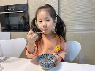 씨알푸드 뽀로로 시리얼 3종 — 5점을 준 리뷰어가 2022년 2월 올린 사용 사진