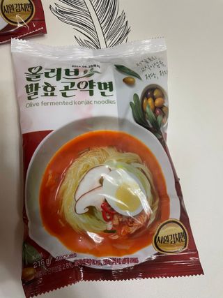 클린24시간 올리브발효곤약면 시원김치면 1세트-(3봉) — 5점을 준 리뷰어가 2023년 12월 올린 사용 사진