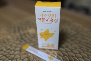 [이뮤니티플러스]우리아이 면역오키, 건강오키 _ 키즈오키 어린이홍삼 10포 1box — 4점을 준 리뷰어가 2022년 1월 올린 사용 사진