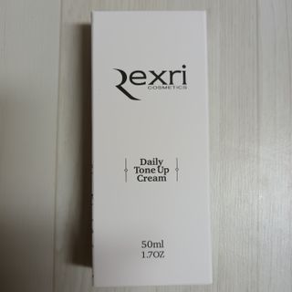 렉스리 데일리 톤업 크림 Rexri Daily Tone Up Cream — 5점을 준 리뷰어가 2022년 10월 올린 사용 사진