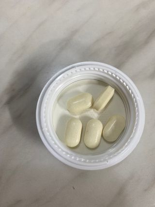 프리마인 평생 써야하는 관절의 건강을 위한 완벽설계 솔루션 관절n마디케어 플러스 120정 — 5점을 준 리뷰어가 2022년 10월 올린 사용 사진