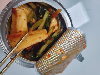 셰프애찬 알타리김치 총각김치 1kg — 5점을 준 리뷰어가 2022년 10월 올린 사용 사진