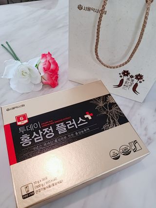 서울약사신협_투데이홍삼정플러스스틱_10g x 30포 — 4.5점을 준 리뷰어가 2021년 2월 올린 사용 사진