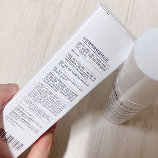 리생 [Re생] 퍼팩트 앰플 이중 기능성 미스트 100ml  피부미백 주름개선 = 총 2개 200ml 증정 — 5점을 준 리뷰어가 2021년 9월 올린 사용 사진