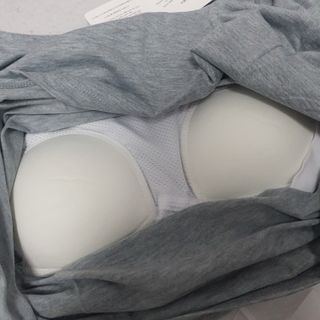 아르보노브라 아르보노 10color 데일리 반팔 노브라티 — 5점을 준 리뷰어가 2022년 5월 올린 사용 사진
