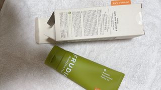 [후르디아] 아보카도 비건 약산성 효소필링젤 — 2.5점을 준 리뷰어가 2021년 8월 올린 사용 사진