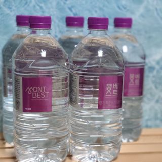 몽베스트 MONTBEST 1L 12입 — 5점을 준 리뷰어가 2022년 4월 올린 사용 사진
