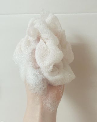 벨먼 내추럴스파 수분광채 스크럽 바디워시 600ml 5종 — 5점을 준 리뷰어가 2022년 5월 올린 사용 사진