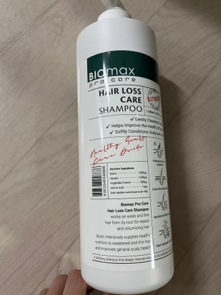 [바이오맥스] 프로코어 탈모완화샴푸 1000ml — 5점을 준 리뷰어가 2022년 8월 올린 사용 사진