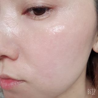 체르엠 스템앤셀 비타민 브라이트닝 에센스 30ml 1개 — 5점을 준 리뷰어가 2022년 1월 올린 사용 사진
