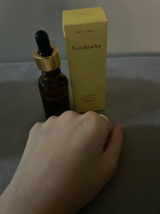 스킨큐어 산다화 비타민c 화이트닝 에센스 30ml — 5점을 준 리뷰어가 2022년 2월 올린 사용 사진