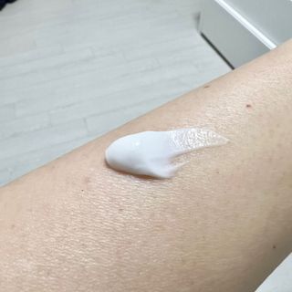 젠바이오 코스메틱스 젠바이오수딩크림]   가려운 피부 & 아토피 원픽 크림 — 5점을 준 리뷰어가 2022년 9월 올린 사용 사진