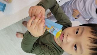다나음 셀렌에 빠진 아연면역젤리 열대과일맛+사과맛 — 5점을 준 리뷰어가 2023년 1월 올린 사용 사진