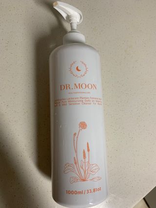 프리[닥터문] 유산균 락토케어 질경초 여성청결제 1000ml (젤타입) — 5점을 준 리뷰어가 2022년 6월 올린 사용 사진
