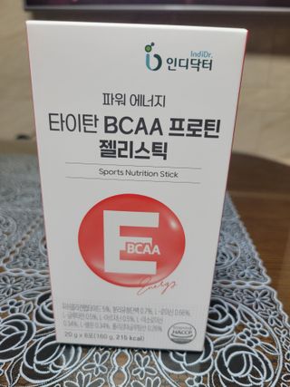 [인디닥터] 타이탄 BCAA 프로틴 젤리스틱 — 5점을 준 리뷰어가 2022년 5월 올린 사용 사진