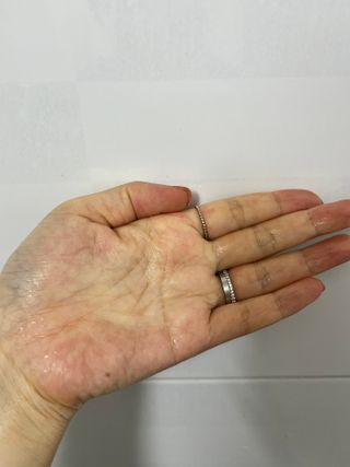 르핸스 퍼포밍 5 샴푸 비반트 포렛/베티버 포그 — 5점을 준 리뷰어가 2023년 1월 올린 사용 사진